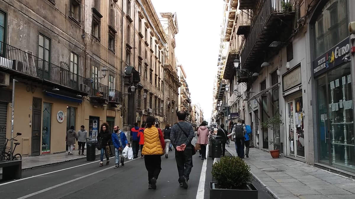 Why live in Spain